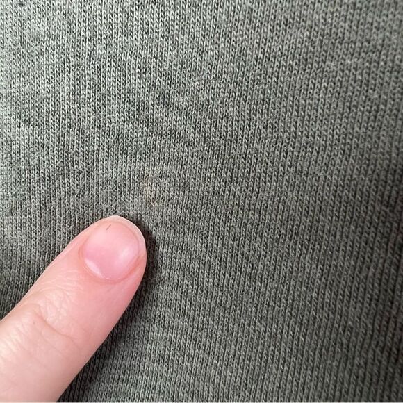 H & M Green Crew Neck Sweatshirt - Picture 2 of 6